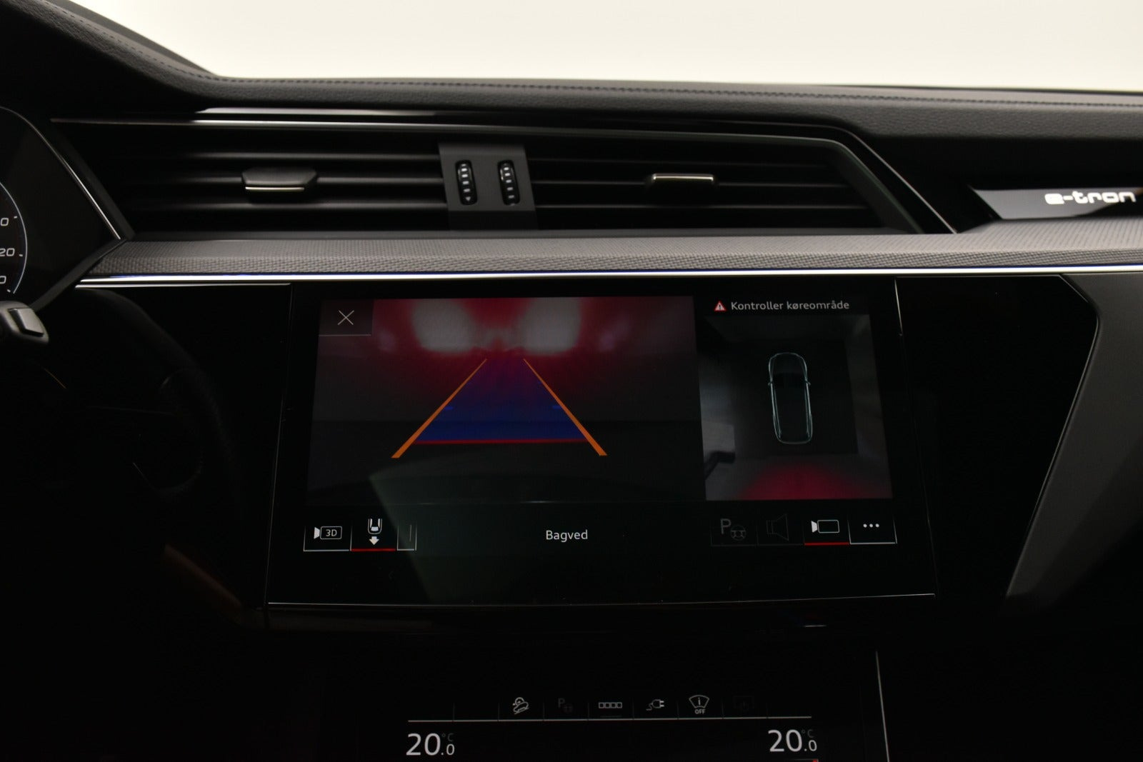 Sort Audi Q8 e-tron fra 2023