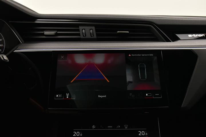 Sort Audi Q8 e-tron fra 2023