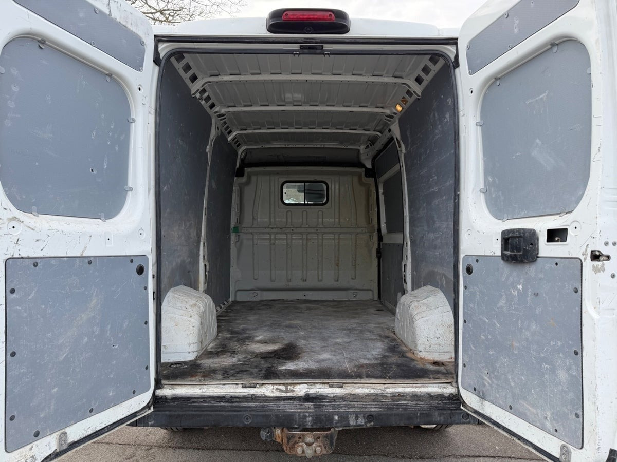 Hvid Citroën Jumper 35 fra 2021