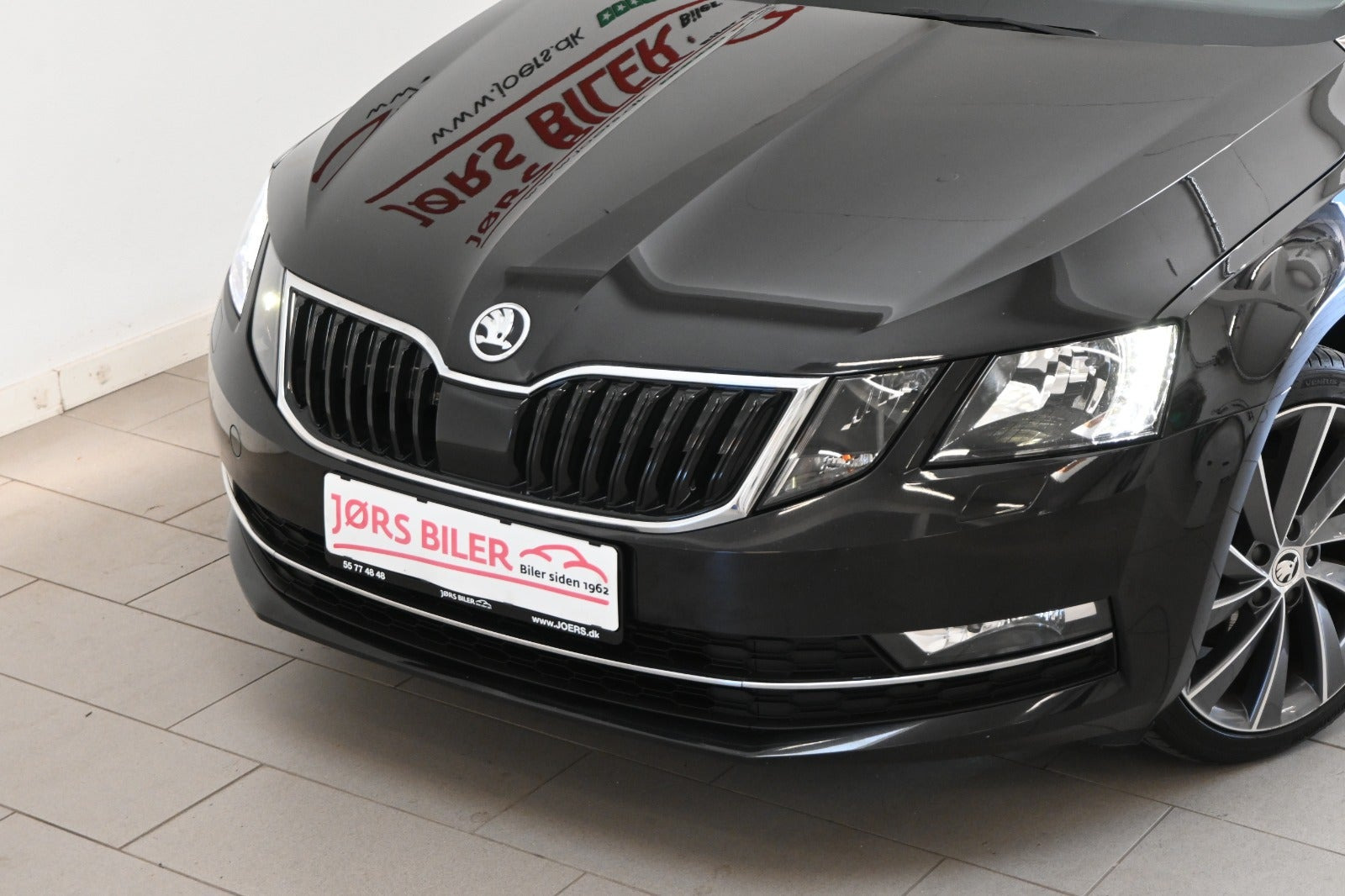 Sort Skoda Octavia fra 2020