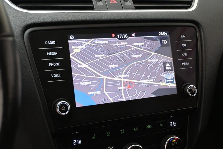 Sort Skoda Octavia fra 2020