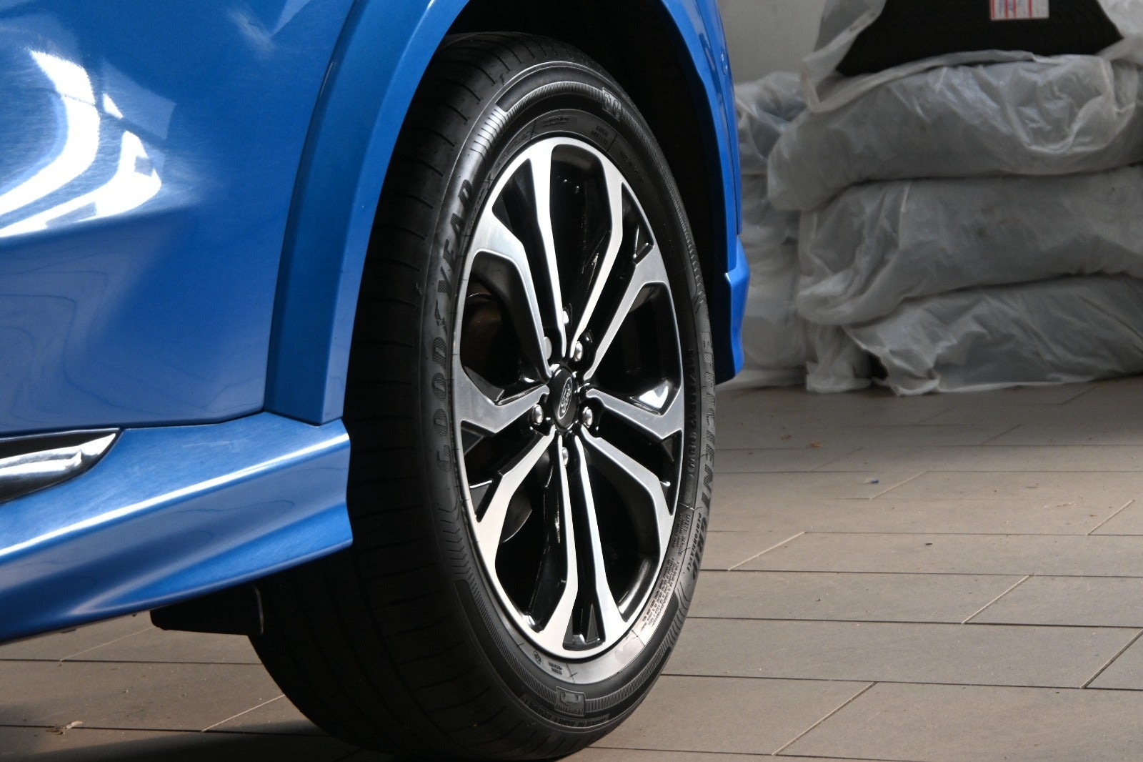 Blå Ford Puma fra 2021