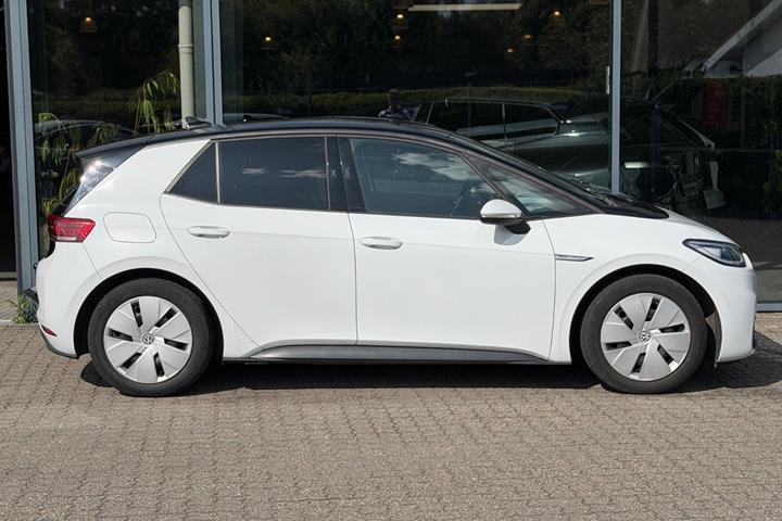 Hvid VW ID.3 fra 2022