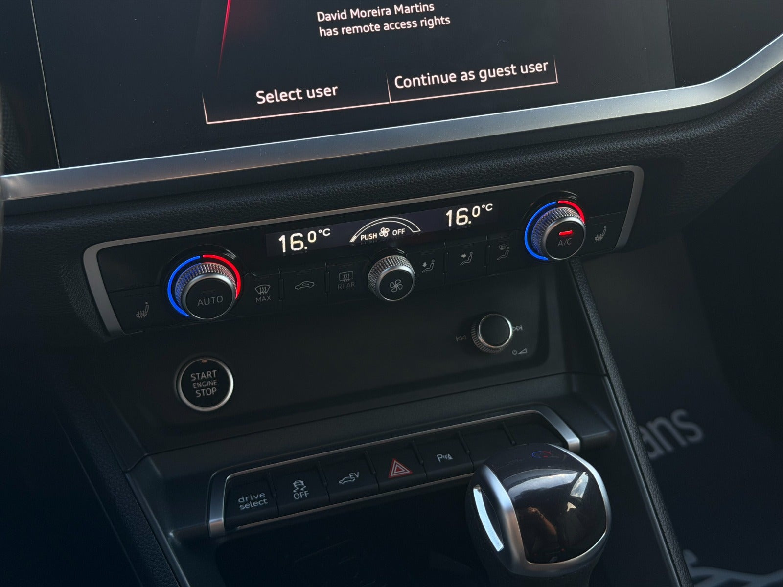 Sort Audi Q3 fra 2023
