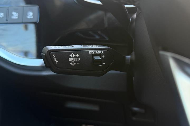 Sort Audi Q3 fra 2023