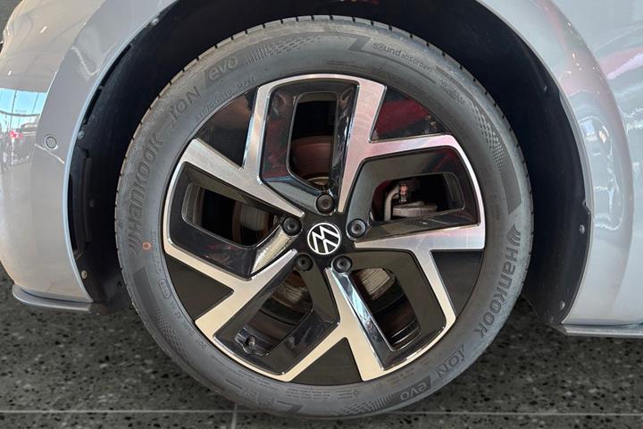 Grå VW ID.3 fra 2024