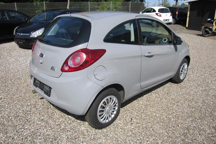 Grå Ford Ka fra 2015