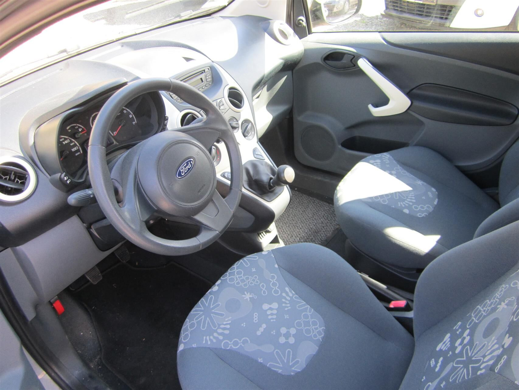 Grå Ford Ka fra 2015