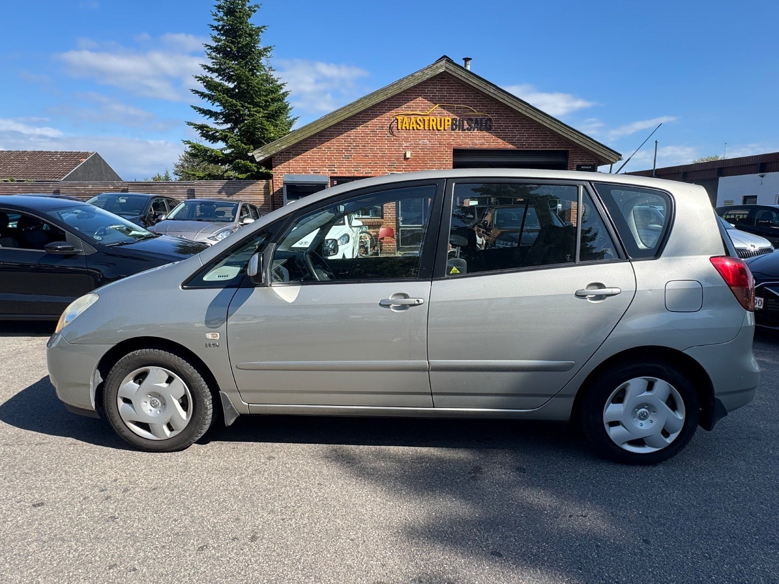 undefined Toyota Corolla Verso fra 2002