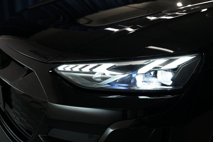 Sort Audi e-tron GT fra 2021
