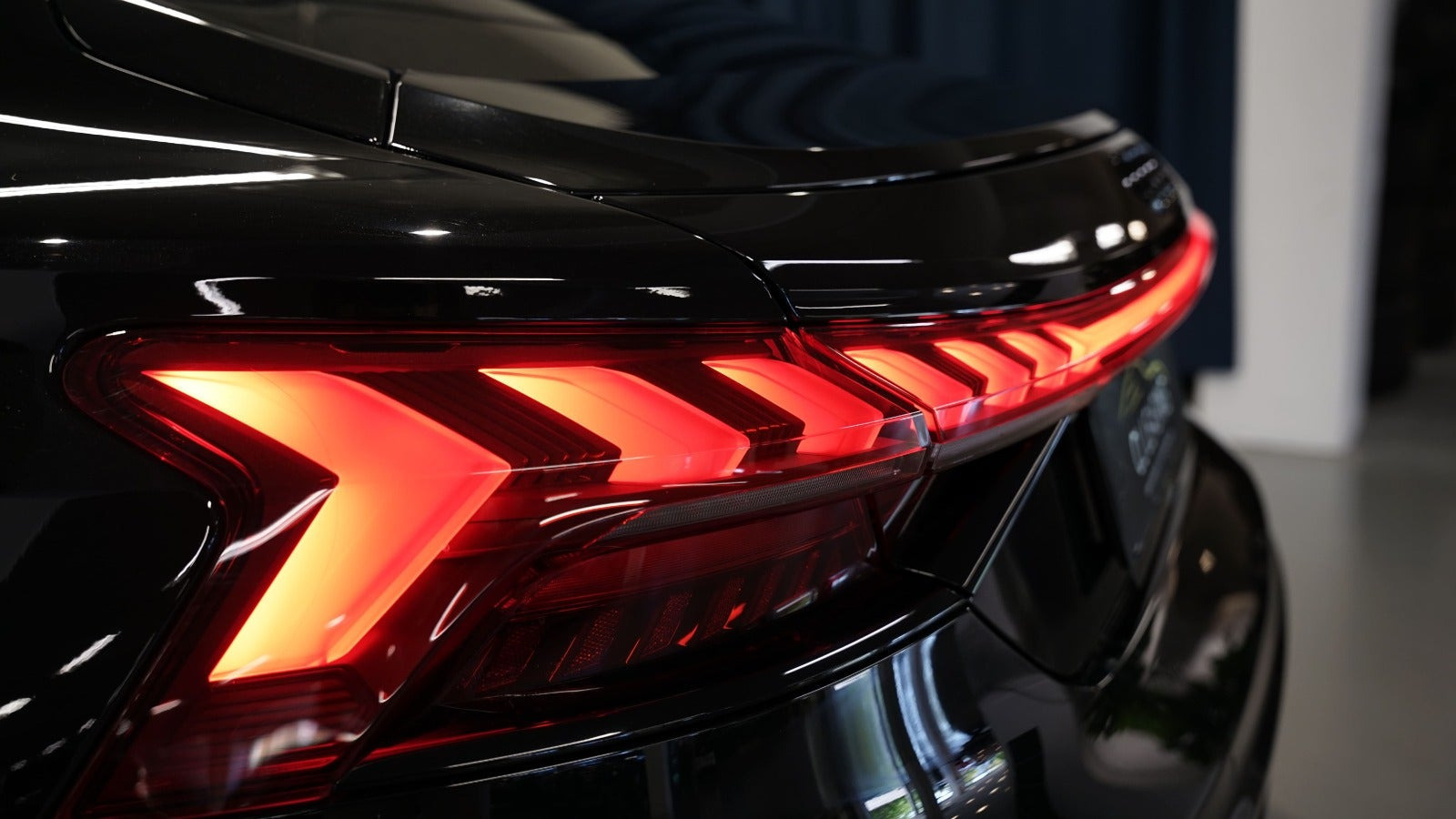 Sort Audi e-tron GT fra 2021