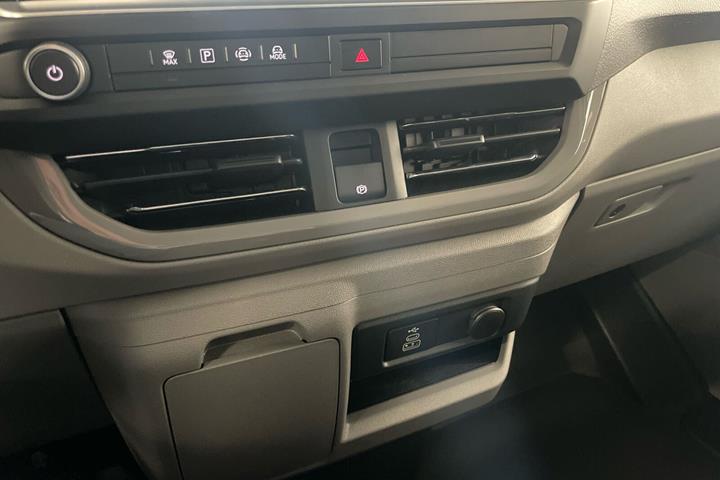 Hvid VW e-Transporter fra 2025
