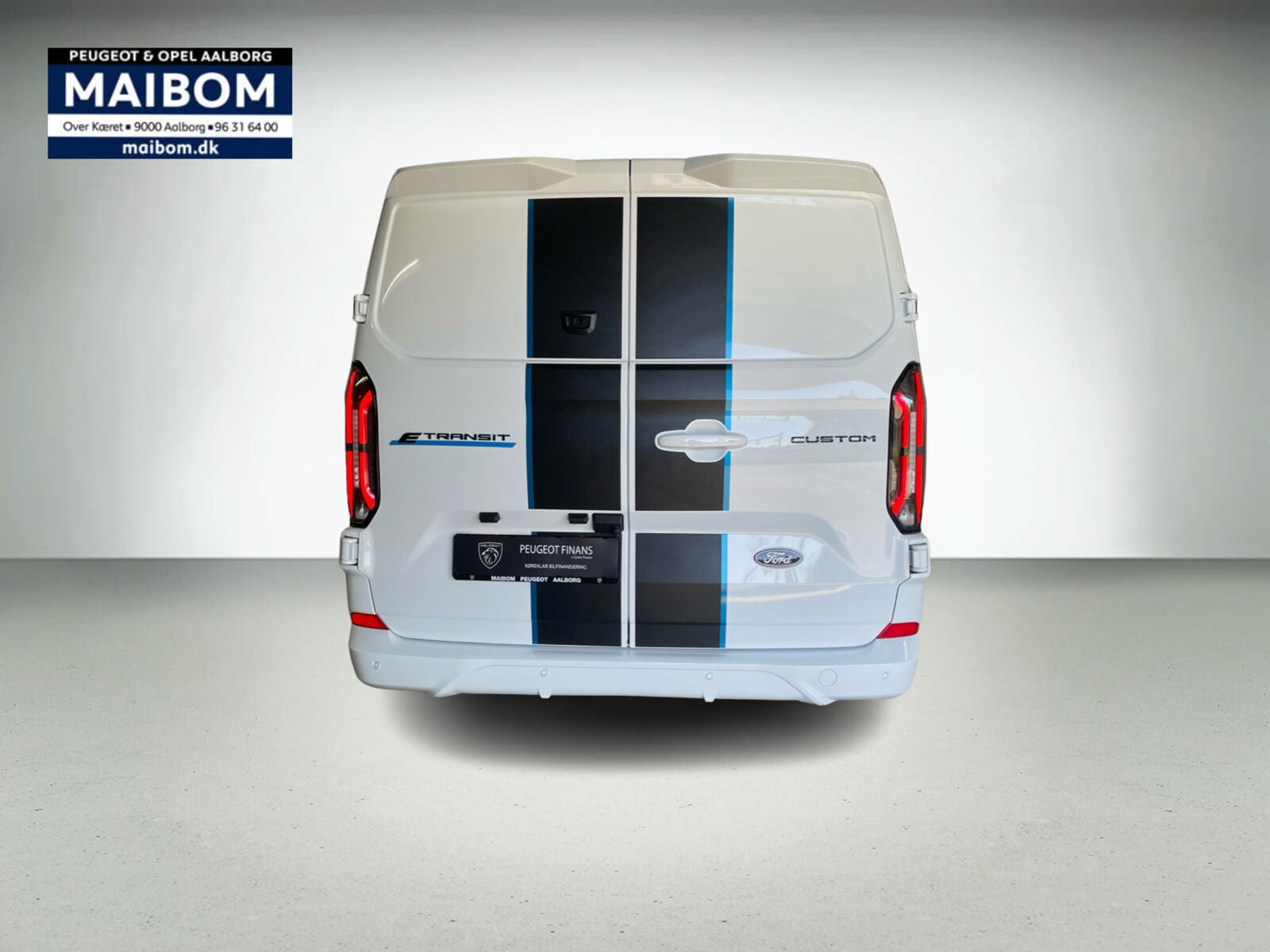 Ford E-Transit Custom 320 L1 64 Sport