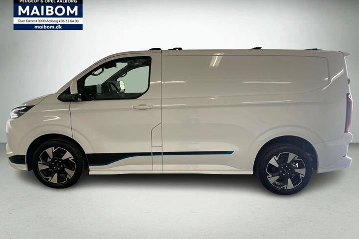 Hvid Ford E-Transit Custom 320 L1 fra 2026
