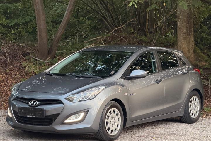 undefined Hyundai i30 fra 2014 set udefra