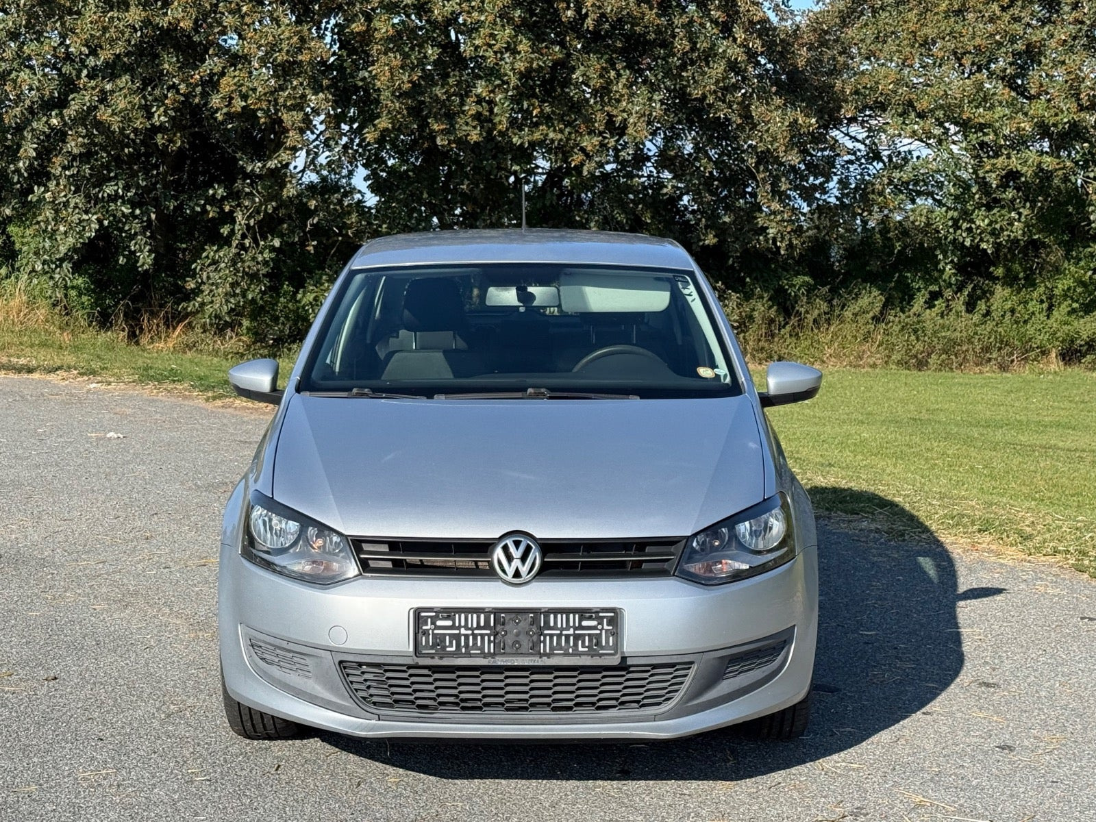 Sølv VW Polo fra 2010