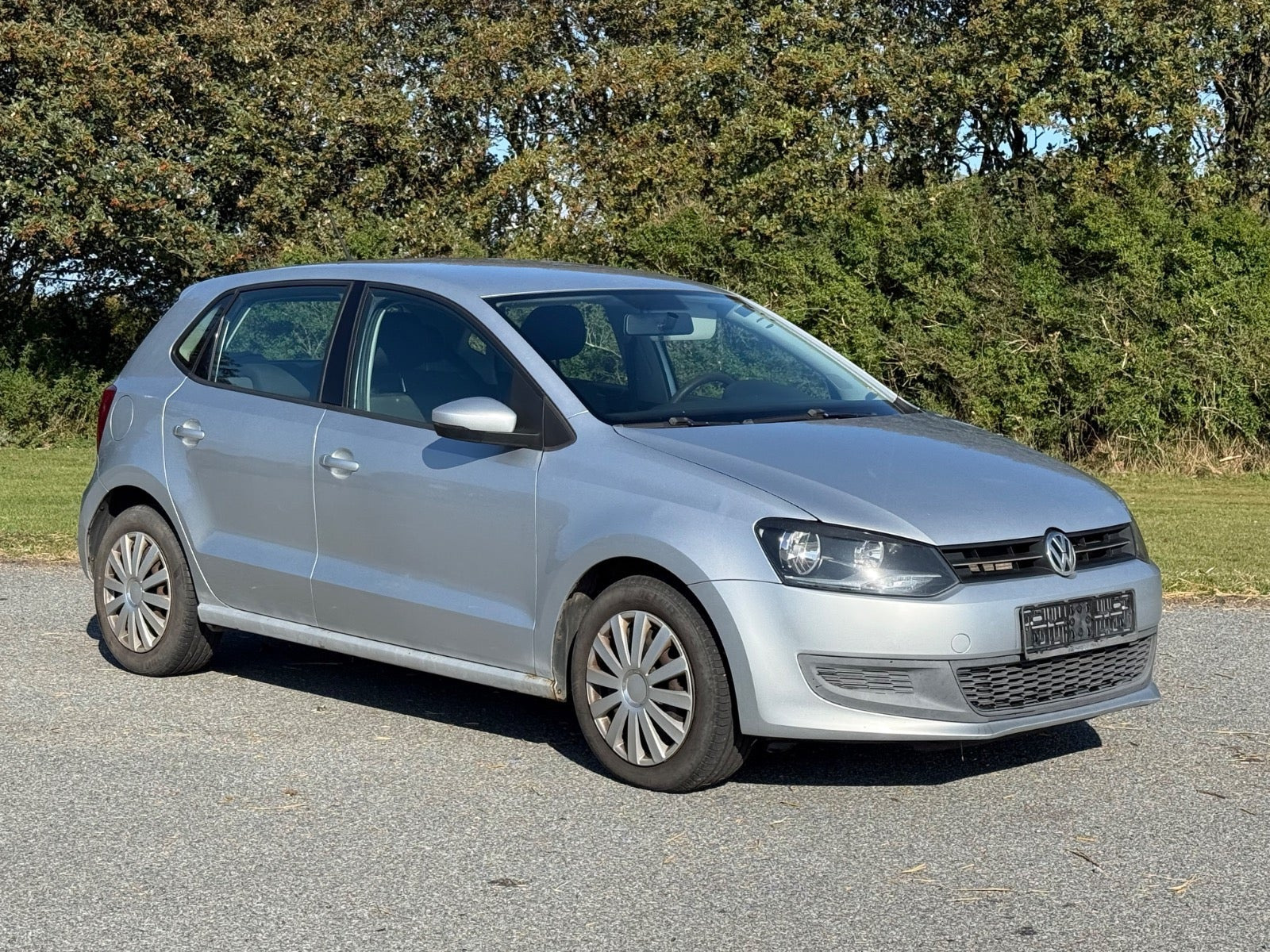 Sølv VW Polo fra 2010