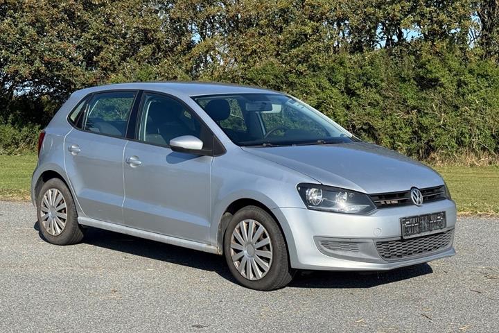 Sølv VW Polo fra 2010