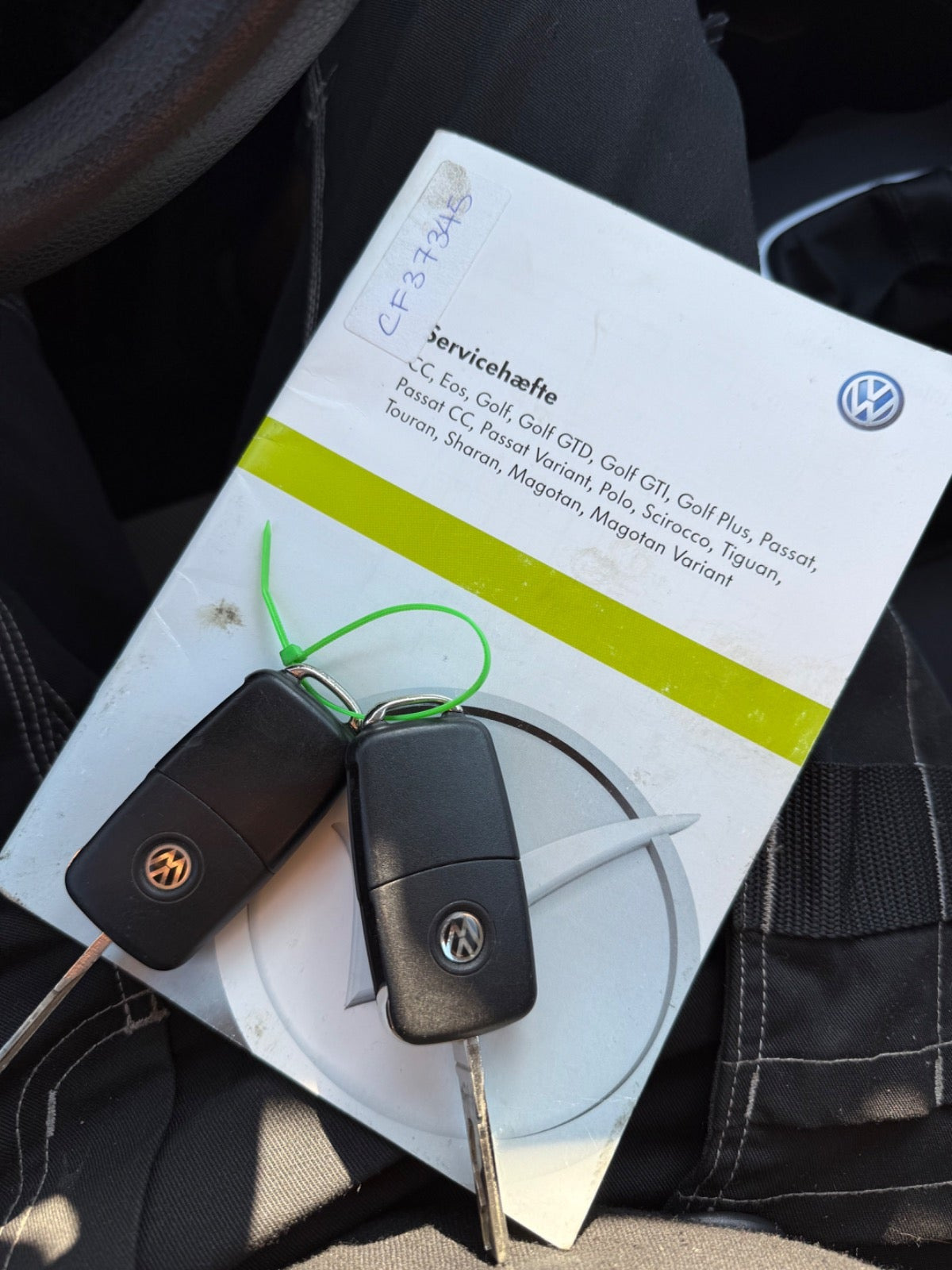 Sølv VW Polo fra 2010