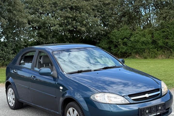 undefined Chevrolet Lacetti fra 2009