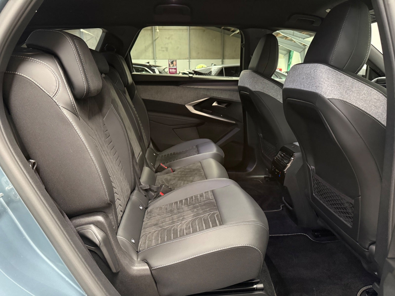 undefined Peugeot e-5008 fra 2025