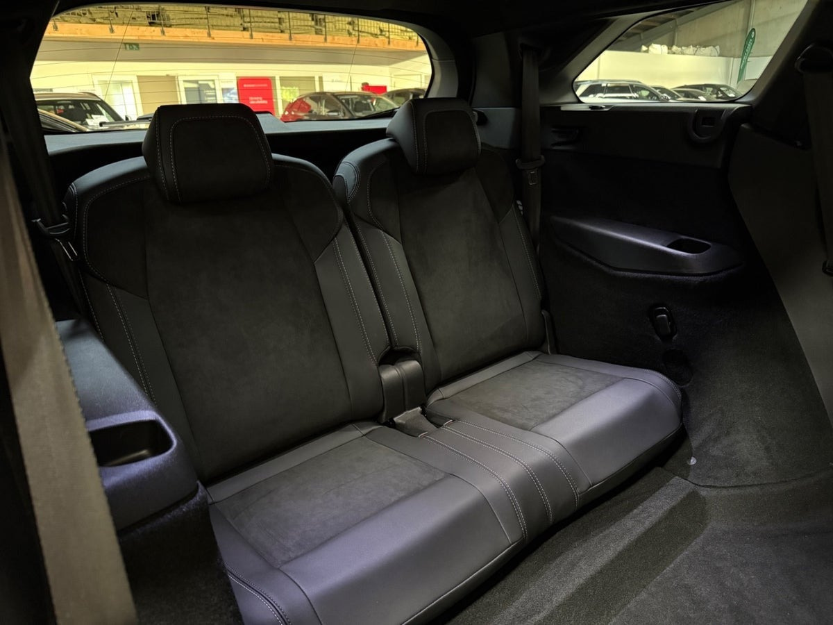 undefined Peugeot e-5008 fra 2025