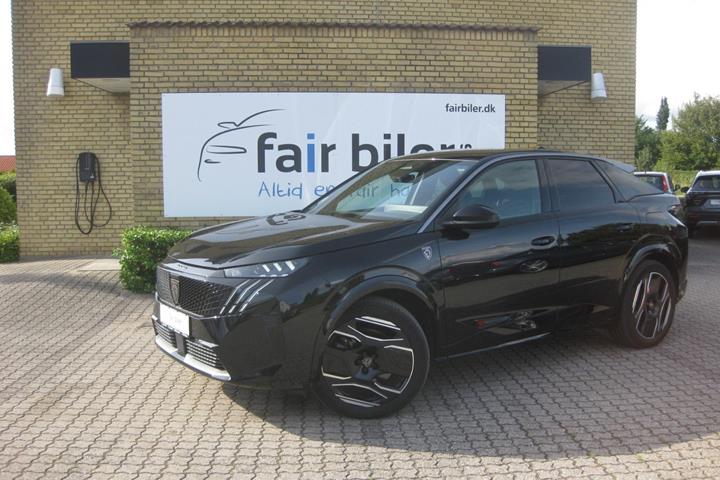 Sort Peugeot e-3008 fra 2025