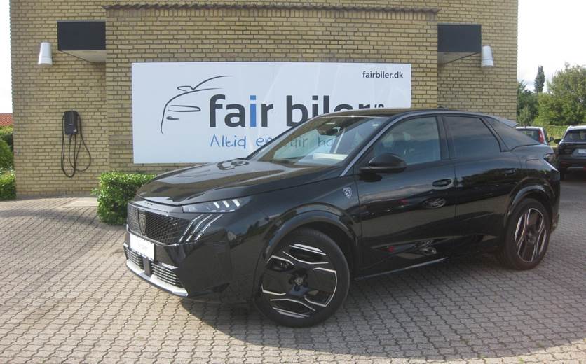 Peugeot e-3008 77 GT