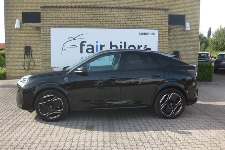 Sort Peugeot e-3008 fra 2025