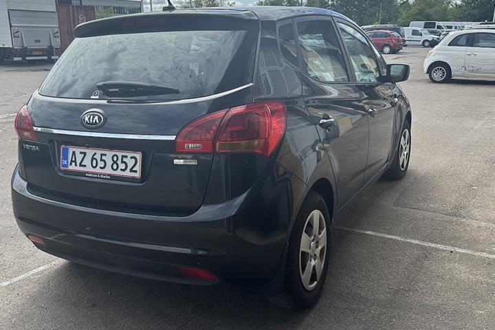 Sort Kia Venga fra 2016
