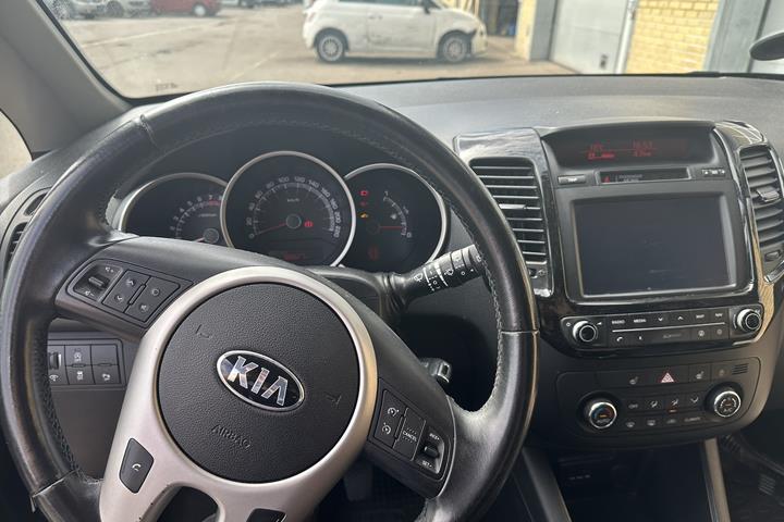 Sort Kia Venga fra 2016