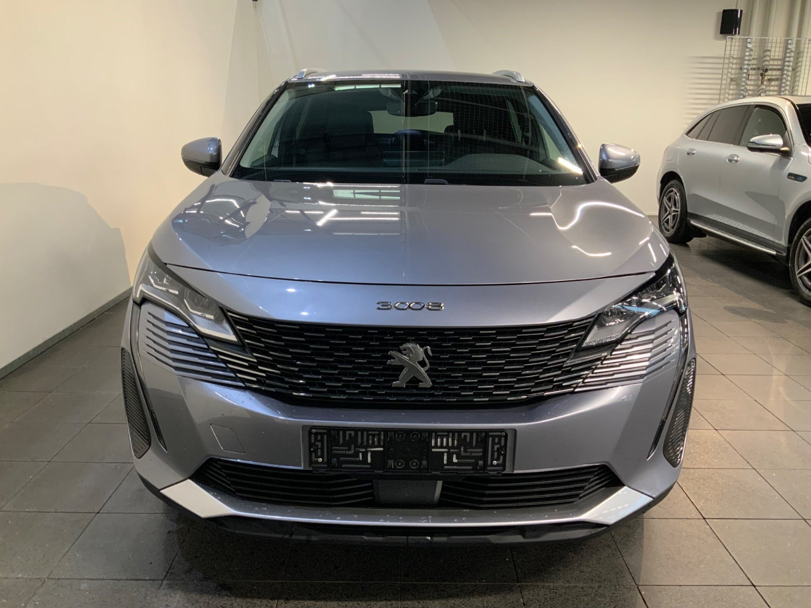 Sølv Peugeot 3008 fra 2021