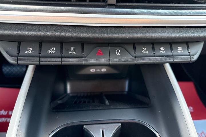 Grøn Skoda Elroq fra 2025