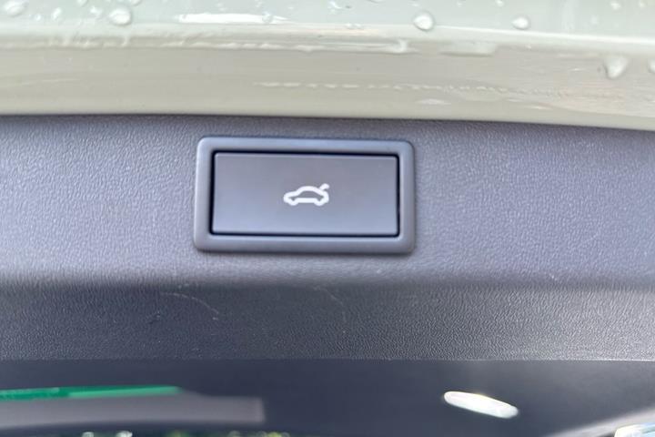 Grøn Skoda Elroq fra 2025