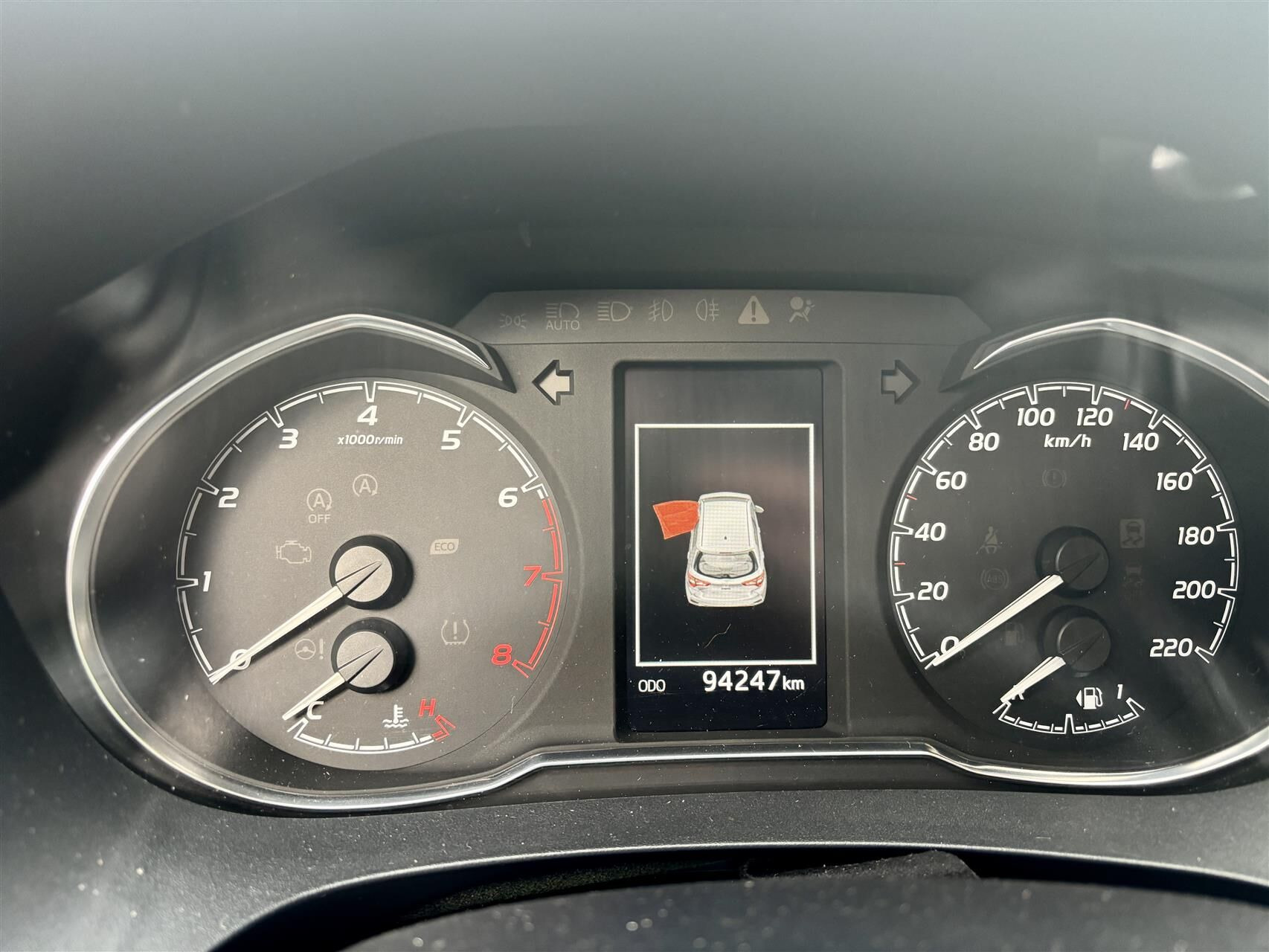 Bronze Toyota Yaris fra 2019