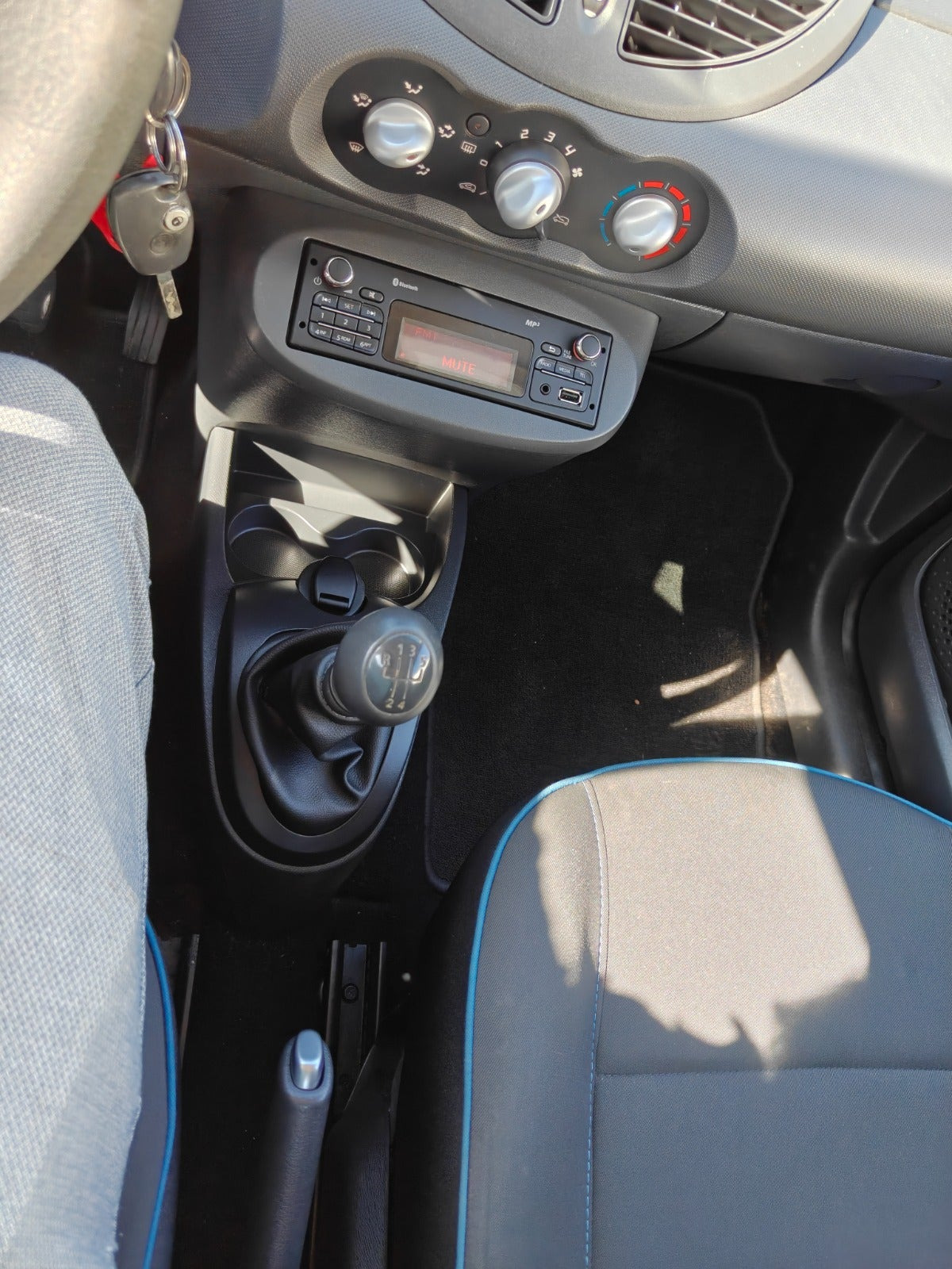 undefined Renault Twingo fra 2014