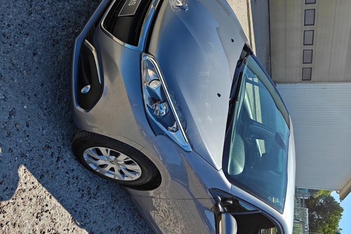 undefined Peugeot 208 fra 2019