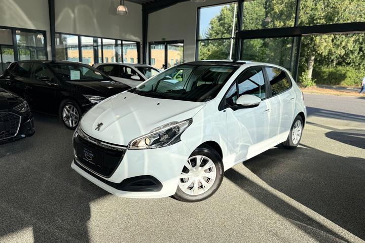 undefined Peugeot 208 fra 2016