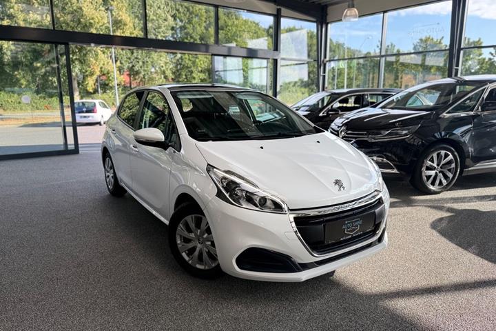 undefined Peugeot 208 fra 2016