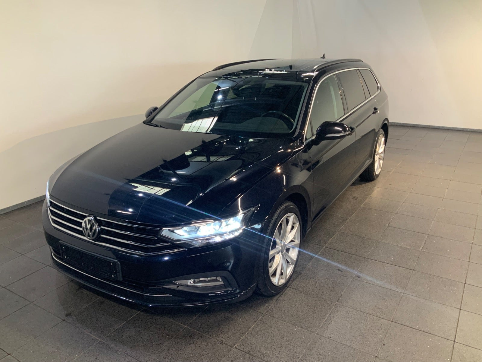 VW Passat 1,5 TSi 150 Business+ Variant DSG