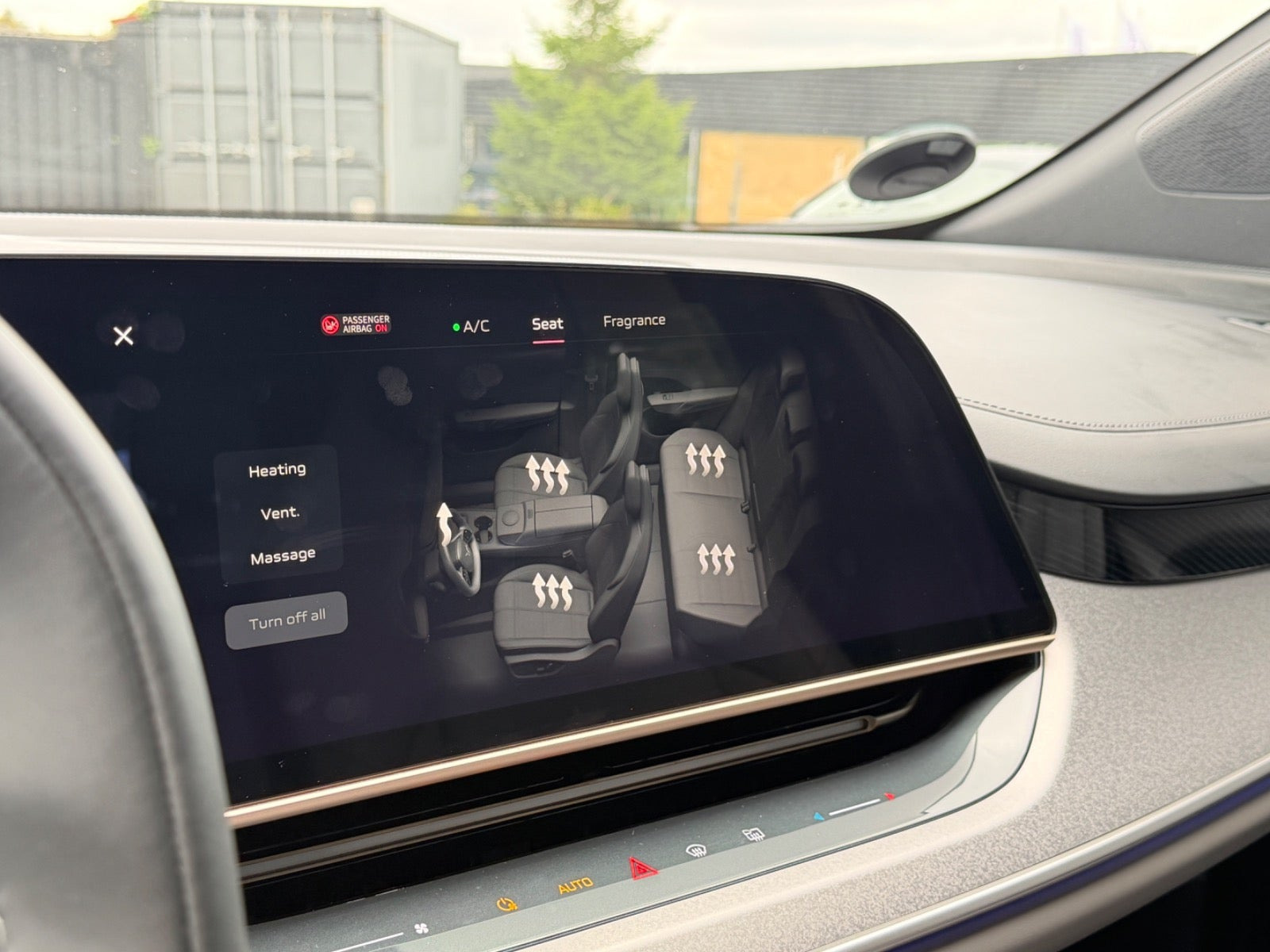 Grå Hongqi EHS7 fra 2025