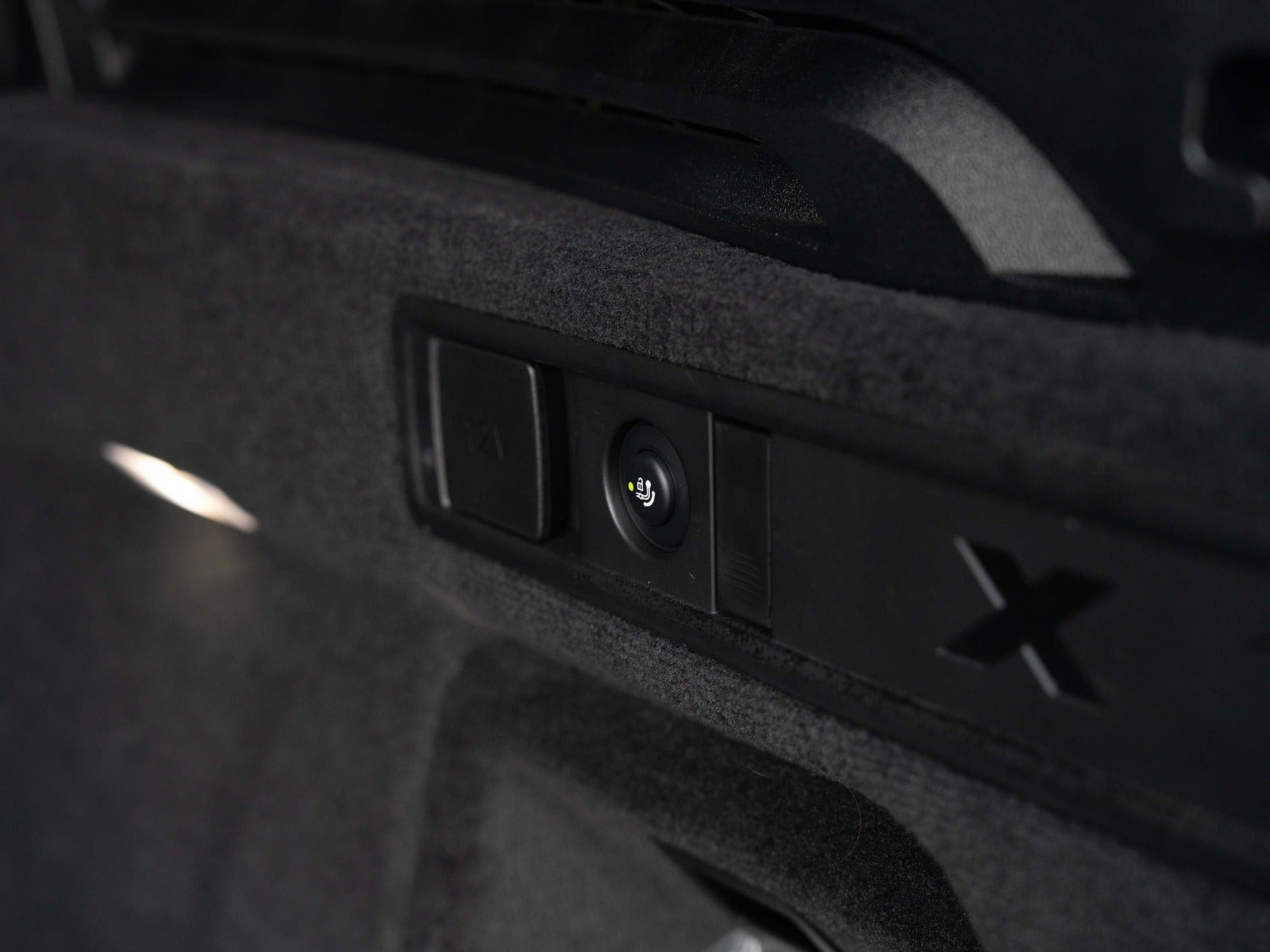 Sort BMW X5 fra 2025