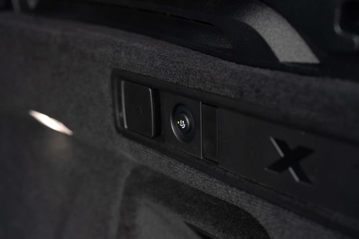 Sort BMW X5 fra 2025