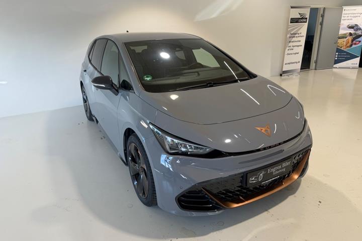 Grå Cupra Born fra 2024