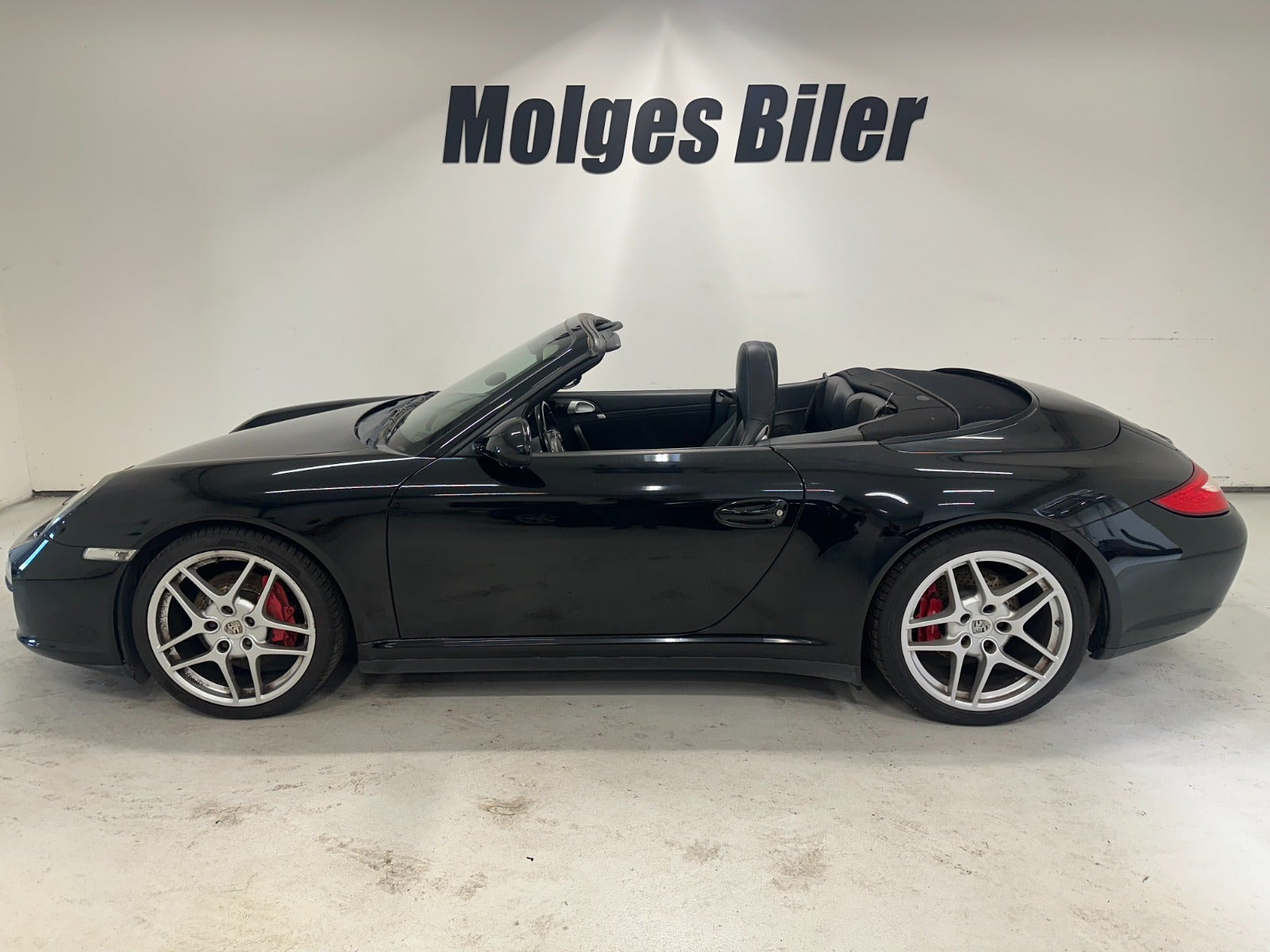 Sort Porsche 911 Carrera 4S fra 2009