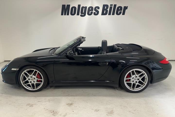 Sort Porsche 911 Carrera 4S fra 2009