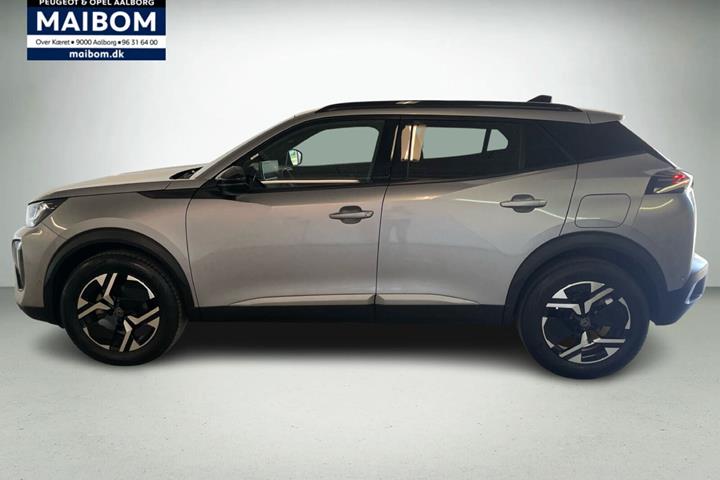 Grå Peugeot 2008 fra 2023