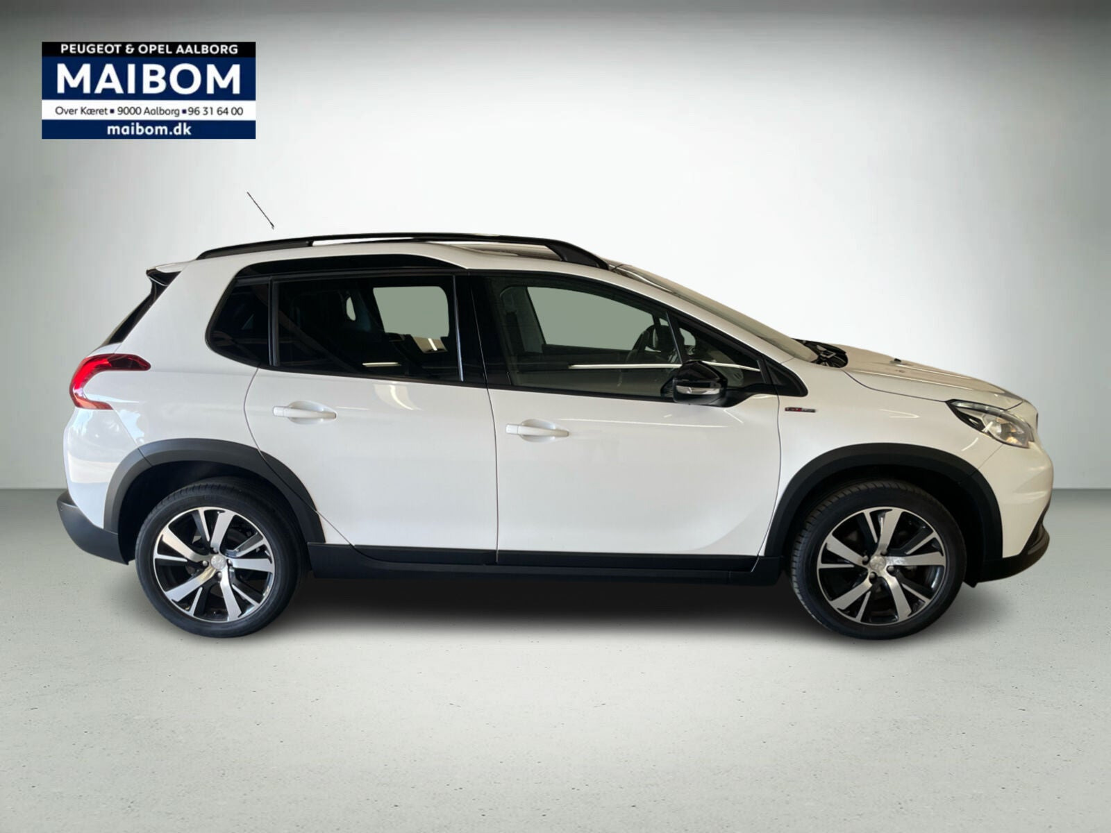Hvid Peugeot 2008 fra 2019