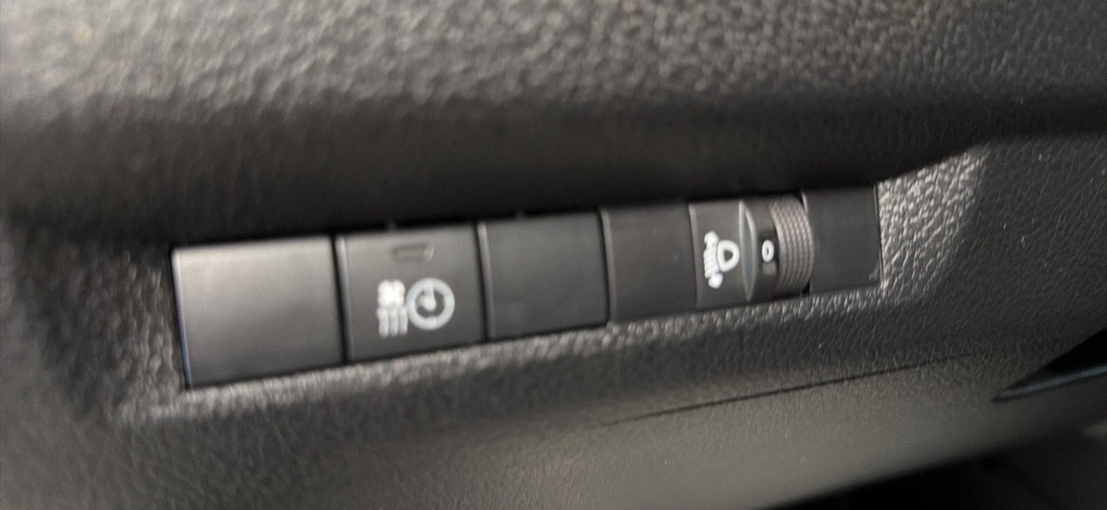 Hvid Toyota ProAce fra 2022