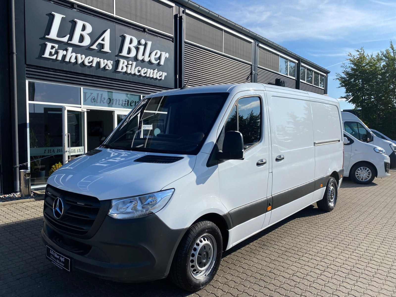 Hvid Mercedes Sprinter 315 fra 2024